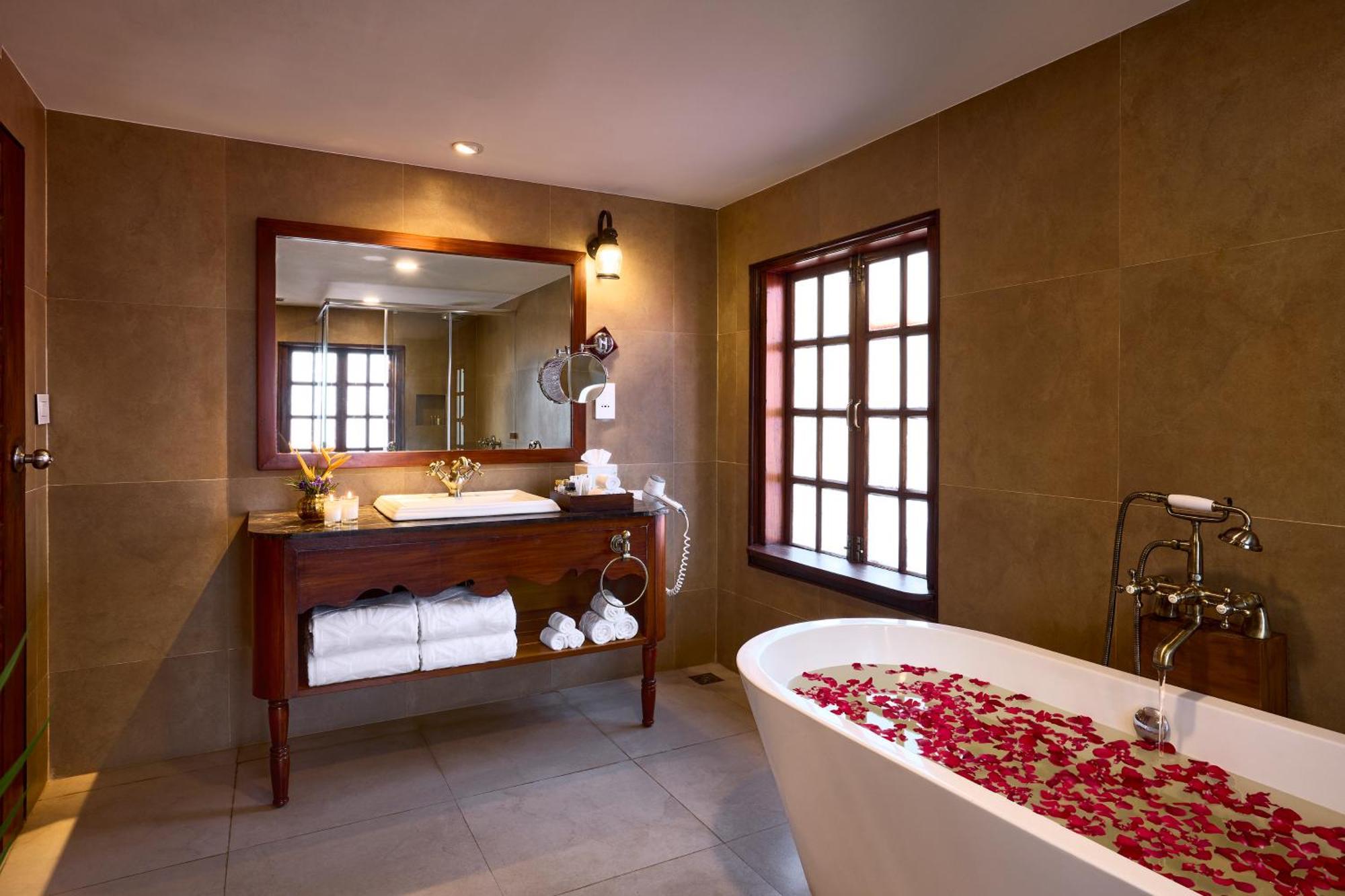 Taj Kumarakom Resort And Spa Kerala Buitenkant foto